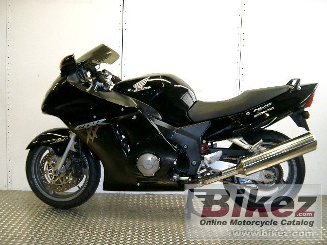 Big  cbr 1100 xx super blackbird picture and wallpaper from Bikez.com